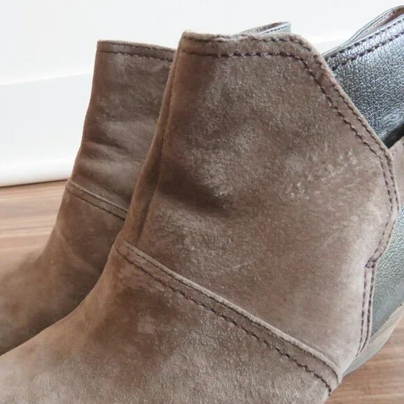 DANSKO Shirley Suede Leather Stacked Heel Ankle Boots in Taupe Size EU 40 - Picture 4 of 14